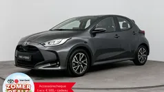 Grijs Gebruikt 2024 Toyota Yaris Hybrid Hatchback | € 25.499 (Eerlijke prijs)