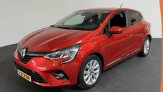 Gebruikt 2020 Renault Clio V Experience Hatchback | € 12.590 (Eerlijke prijs)
