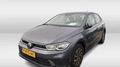 Grijs Gebruikt 2022 VW Polo Life Hatchback | € 17.950 (Eerlijke prijs)