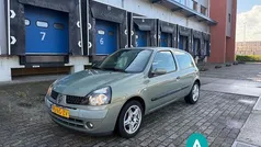 Gebruikt 2003 Renault Clio II Hatchback | € 1.150 (Goede deal)