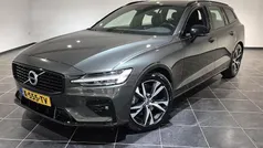 Grijs Gebruikt 2021 Volvo V60 R-Design Stationwagen | € 29.695 (Eerlijke prijs)