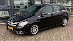 Zwart Gebruikt 2012 Mercedes B180 Ambition MPV | € 10.995 (Eerlijke prijs)