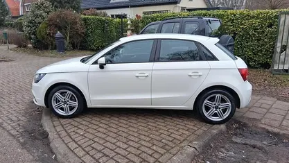 Occasion Audi A1 Sportback Attraction 122 PK (89 kW) 2012 Wit Hatchback