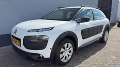 Wit Gebruikt 2015 Citroën C4 Cactus Feel Hatchback | € 8.950 (Eerlijke prijs)