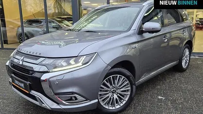 Occasion 2020 Mitsubishi Outlander Intense+ SUV | € 23.450 (Eerlijke prijs)