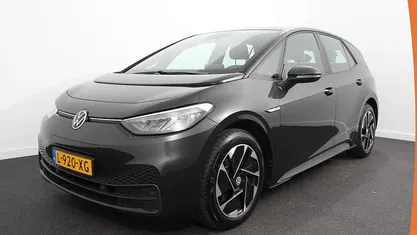 Grijs Gebruikt 2021 VW ID.3 Life Hatchback | € 18.690 (Eerlijke prijs)
