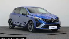 Gebruikt 2025 Renault Clio V Esprit Alpine Hatchback | € 28.945 (Eerlijke prijs)