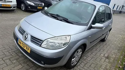 Occasion Renault Scénic II Dynamique 135 PK (99 kW) 2006 MPV