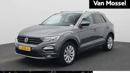 Occasion 2021 VW T-Roc Business SUV | € 21.900 (Goede deal)