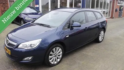 Occasion 2011 Opel Astra Selection Stationwagen | € 3.950 (Eerlijke prijs)