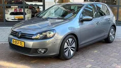 Grijs, metallic lak Gebruikt 2009 VW Golf VI Trendline Hatchback | € 4.999 (Eerlijke prijs)