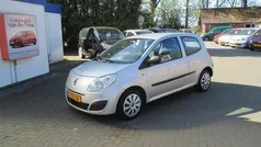 Gebruikt 2008 Renault Twingo Authentique Hatchback | € 2.295 (Eerlijke prijs)
