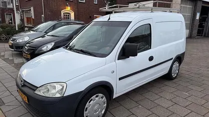 Occasion Opel Combo Comfort 94 PK (69 kW) 2009 Overige Sedan
