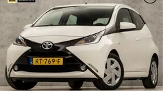 Wit Gebruikt 2018 Toyota Aygo X-play Hatchback | € 7.945 (Goede deal)