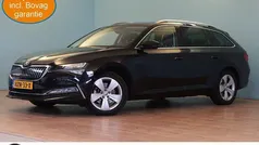 Zwart Gebruikt 2022 Skoda Superb Business Line Stationwagen | € 23.899 (Super prijs)
