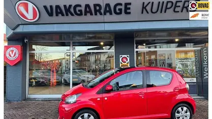 Occasion 2014 Toyota Aygo Hatchback | € 6.450 (Eerlijke prijs)