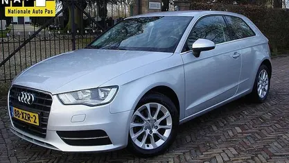 Occasion 2012 Audi A3 Attraction Hatchback | € 7.949 (Eerlijke prijs)