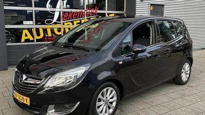 Gebruikt 2016 Opel Meriva Cosmo MPV | € 7.300 (Eerlijke prijs)