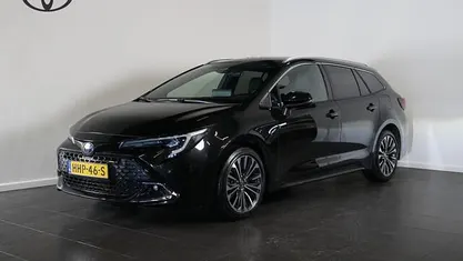Gebruikt 2025 Toyota Corolla Stationwagen | € 31.950 (Eerlijke prijs)