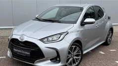 Gebruikt 2024 Toyota Yaris Hybrid Executive Hatchback | € 29.900 (Eerlijke prijs)