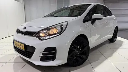 Occasion 2015 Kia Rio Hatchback | € 9.400 (Eerlijke prijs)
