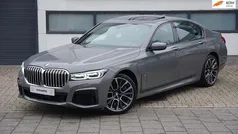 Grijs Gebruikt 2019 BMW 745e Executive Sedan | € 45.950 (Eerlijke prijs)