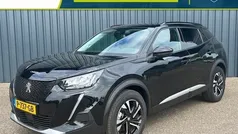 Zwart Gebruikt 2022 Peugeot e-2008 Allure SUV | € 18.840 (Goede deal)