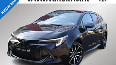 Zwart Nieuw 2025 Toyota Corolla Sport Stationwagen | € 39.935 (Super prijs)