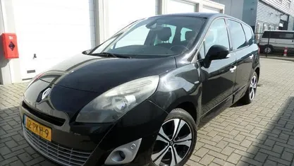 Occasion Renault Grand Scénic III Bose Edition 131 PK (96 kW) 2011 Zwart MPV
