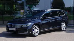 Zwart Gebruikt 2020 VW Passat Business Stationwagen | € 24.450 (Goede deal)