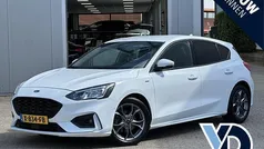 Wit Gebruikt 2020 Ford Focus Business Edition Hatchback | € 17.950 (Eerlijke prijs)