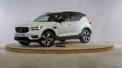Wit Gebruikt 2021 Volvo XC40 R-Design SUV | € 35.990 (Eerlijke prijs)