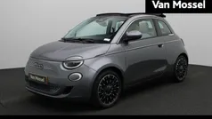 Gebruikt 2023 Fiat 500e La Prima Cabriolet | € 25.900 (Eerlijke prijs)