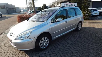 Occasion 2005 Peugeot 307 Premium Stationwagen | € 995 (Goede deal)