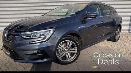 Grijs Occasion 2022 Renault Mégane GrandTour Intens Stationwagen | € 17.440 (Eerlijke prijs)