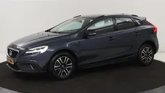 Blauw Gebruikt 2016 Volvo V40 CC Stationwagen | € 13.900 (Super prijs)