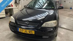 Zwart Gebruikt 2002 Opel Astra Hatchback | € 749 (Eerlijke prijs)