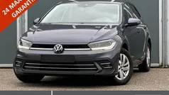 Grijs Gebruikt 2022 VW Polo Style Hatchback | € 18.395 (Eerlijke prijs)