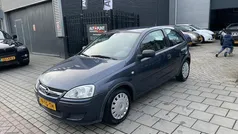 Grijs Gebruikt 2006 Opel Corsa Essentia Hatchback | € 1.999 (Goede deal)