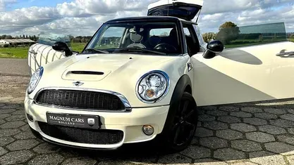 Gebruikt 2009 Mini Cooper Hatchback | € 4.750 (Eerlijke prijs)