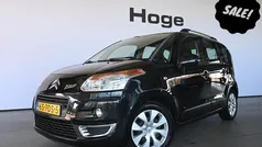 Zwart Gebruikt 2011 Citroën C3 Picasso MPV | € 3.440 (Goede deal)