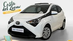 Gebruikt 2019 Toyota Aygo X-play Hatchback | € 10.450 (Eerlijke prijs)