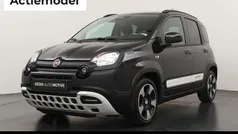 Zwart Nieuw 2025 Fiat Grande Panda Hatchback | € 21.945 (Eerlijke prijs)