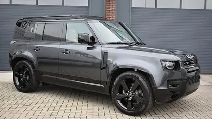 Occasion Land Rover Defender HSE Dynamic 245 PK (180 kW) 2025 SUV