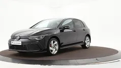 Zwart, metallic lak Gebruikt 2023 VW Golf VIII GTE Hatchback | € 31.740 (Eerlijke prijs)