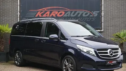 Blauw Occasion 2018 Mercedes V250 Avantgarde MPV | € 32.950 (Super prijs)