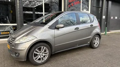 Grijs Gebruikt 2005 Mercedes A170 Classic MPV | € 1.795 (Eerlijke prijs)