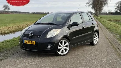 Occasion 2007 Toyota Yaris Sport Hatchback | € 3.950 (Eerlijke prijs)