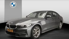 Grijs Gebruikt 2020 BMW 320 Executive Sedan | € 25.900 (Goede deal)