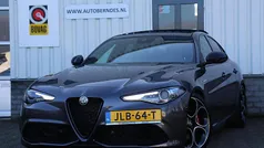 Grijs Gebruikt 2022 Alfa Romeo Giulia Veloce Sedan | € 46.900 (Eerlijke prijs)